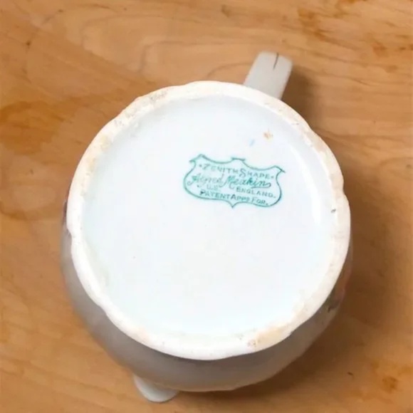 Vintage Alfred Meakin Pitcher 1930's (Tunstall) Ltd in "Floral Spray" Porcelain - Picture 6 of 7